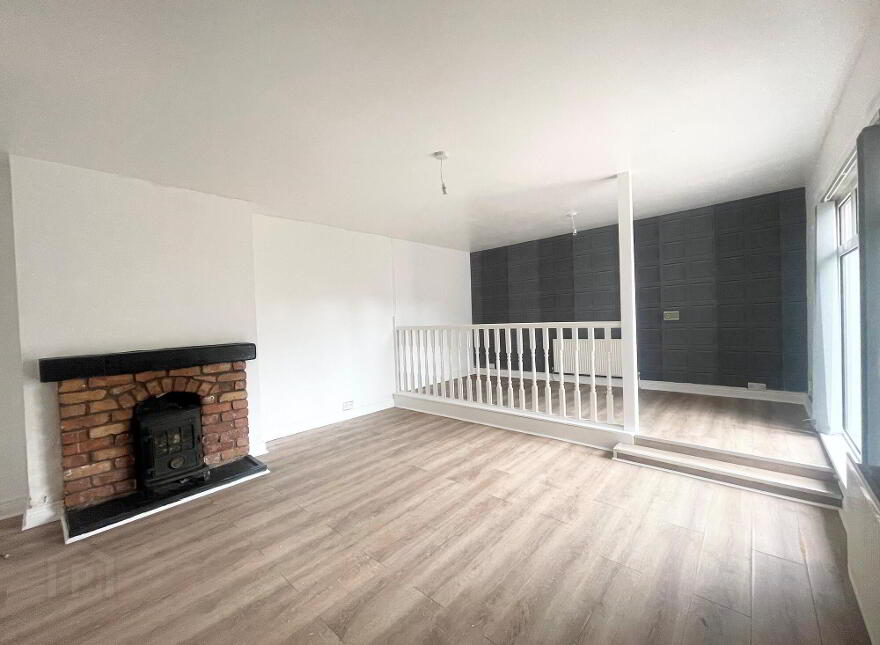 19A Victoria Street, Portrush, BT56 8DL