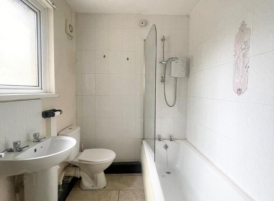 19A Victoria Street, Portrush, BT56 8DL