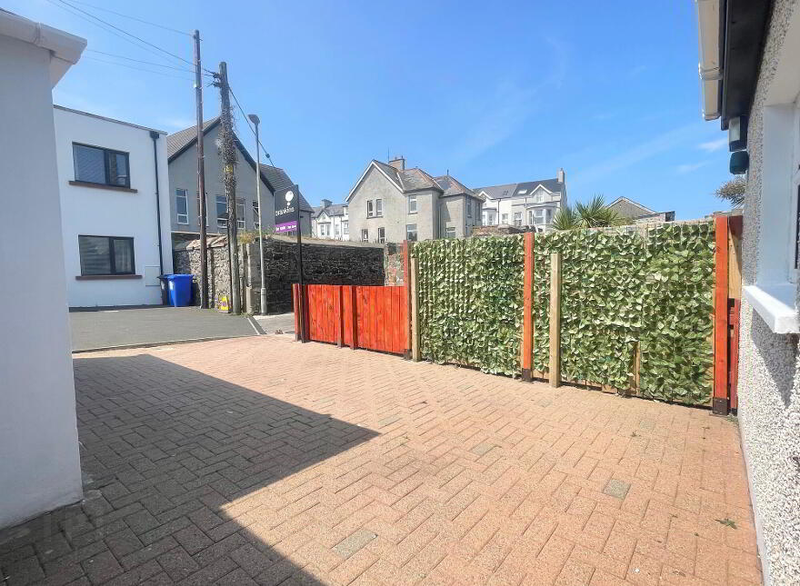 19A Victoria Street, Portrush, BT56 8DL