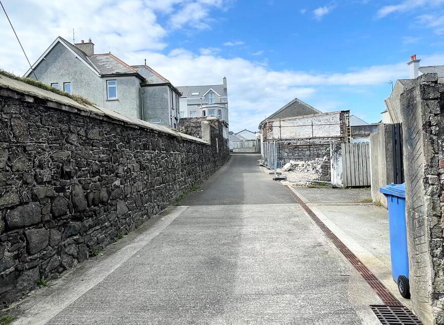 19A Victoria Street, Portrush, BT56 8DL