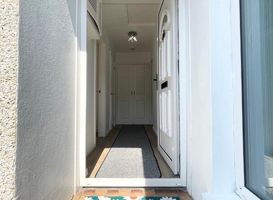 19A Victoria Street, Portrush, BT56 8DL