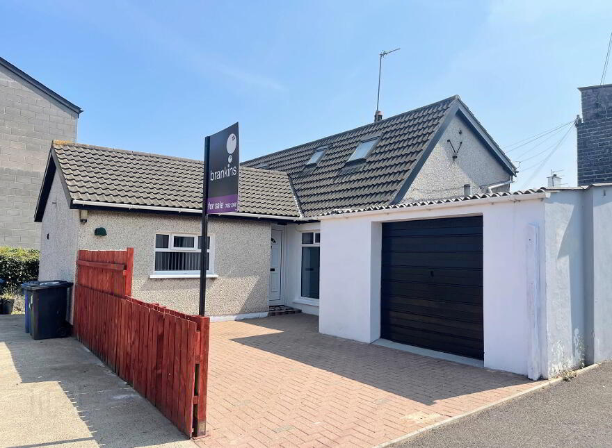 19A Victoria Street, Portrush, BT56 8DL