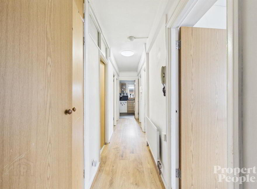 APT 4, Kansas Avenue, Belfast, BT15 5AY