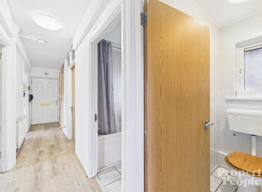 APT 4, Kansas Avenue, Belfast, BT15 5AY