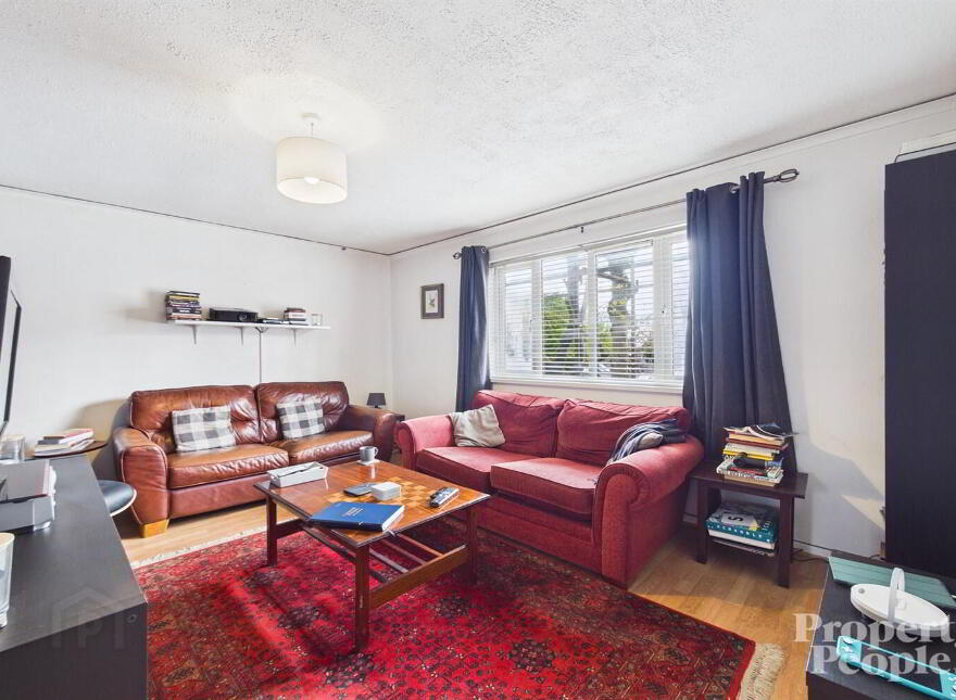 APT 4, Kansas Avenue, Belfast, BT15 5AY
