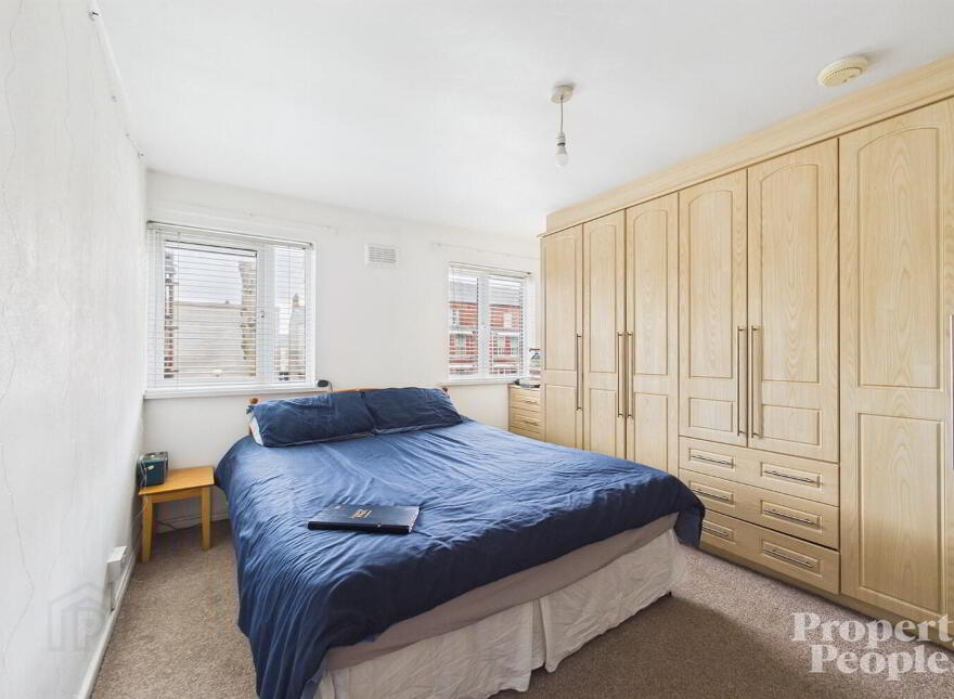 APT 4, Kansas Avenue, Belfast, BT15 5AY