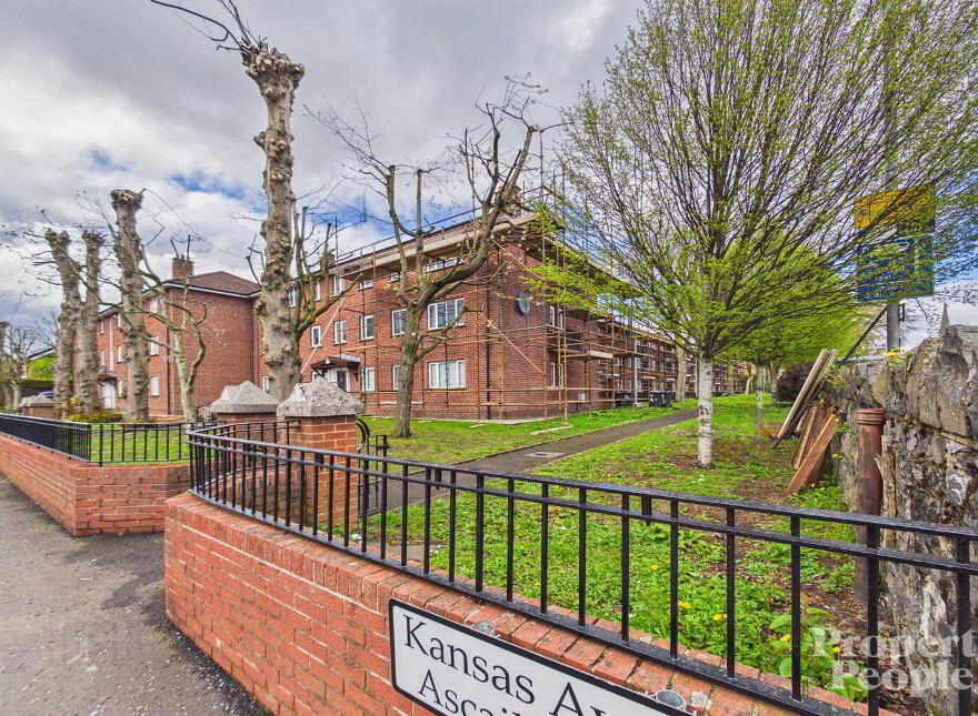 APT 4, Kansas Avenue, Belfast, BT15 5AY