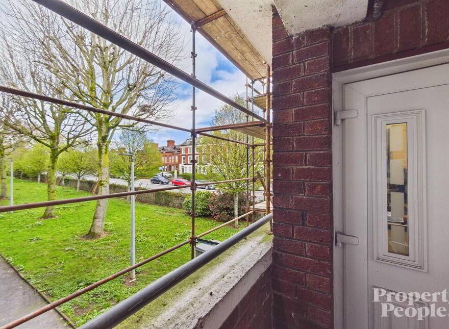 APT 4, Kansas Avenue, Belfast, BT15 5AY