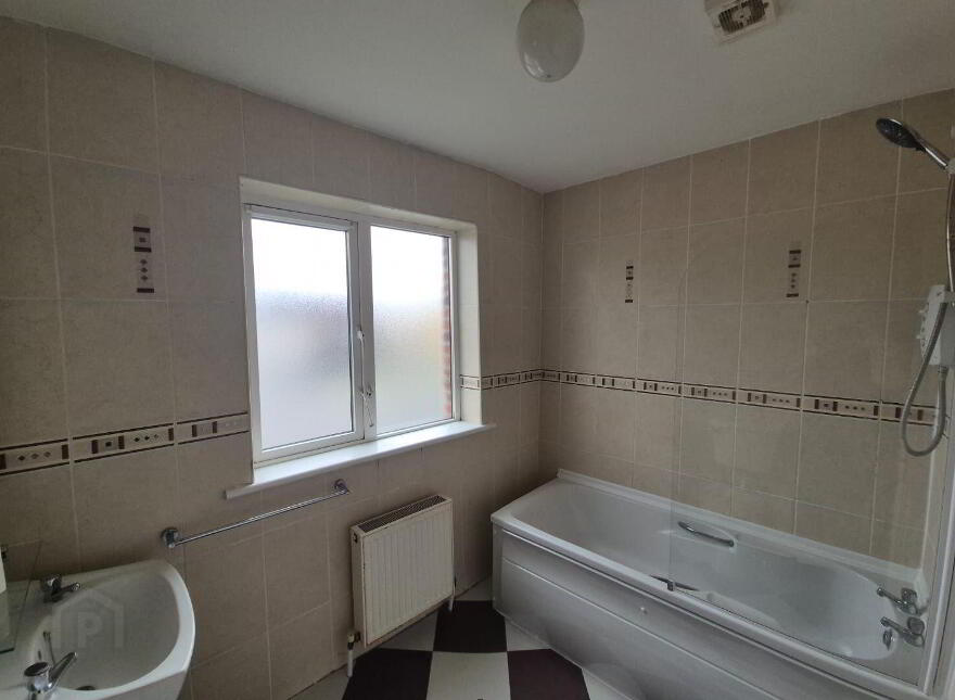 15 Daar River View, Newcastle West, V42C583