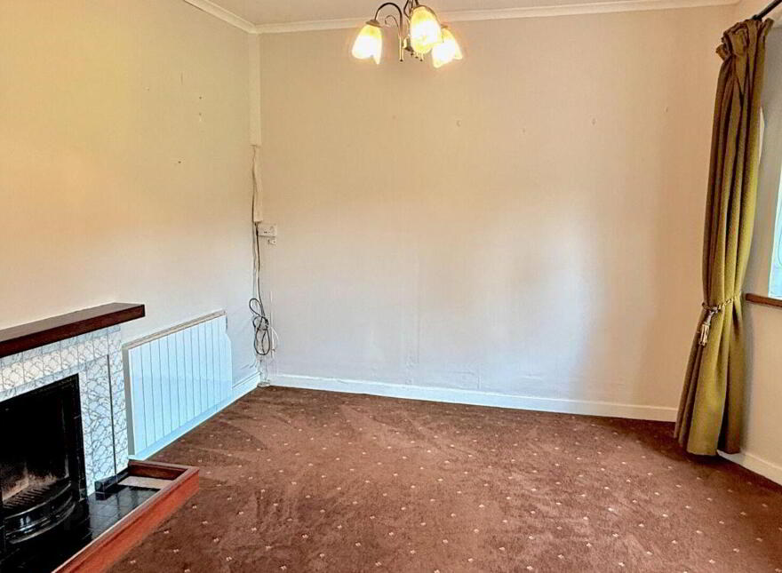 Moanleana, Newcastle West, V42NC44