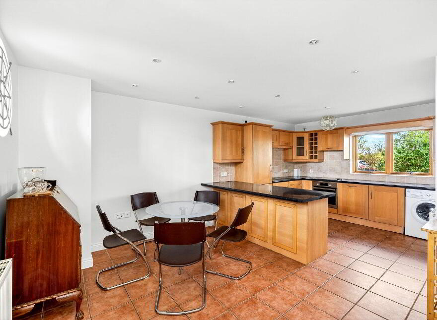 5 Tarmon Harbour, Whitehall, N39TY20