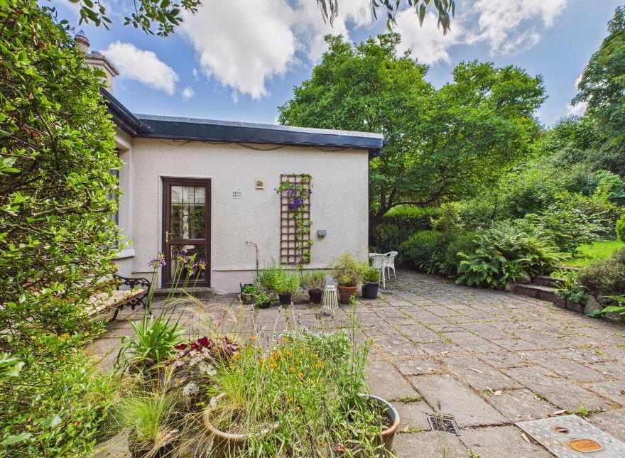 Dunowen, Passage Road, Newtown, X91W7PX