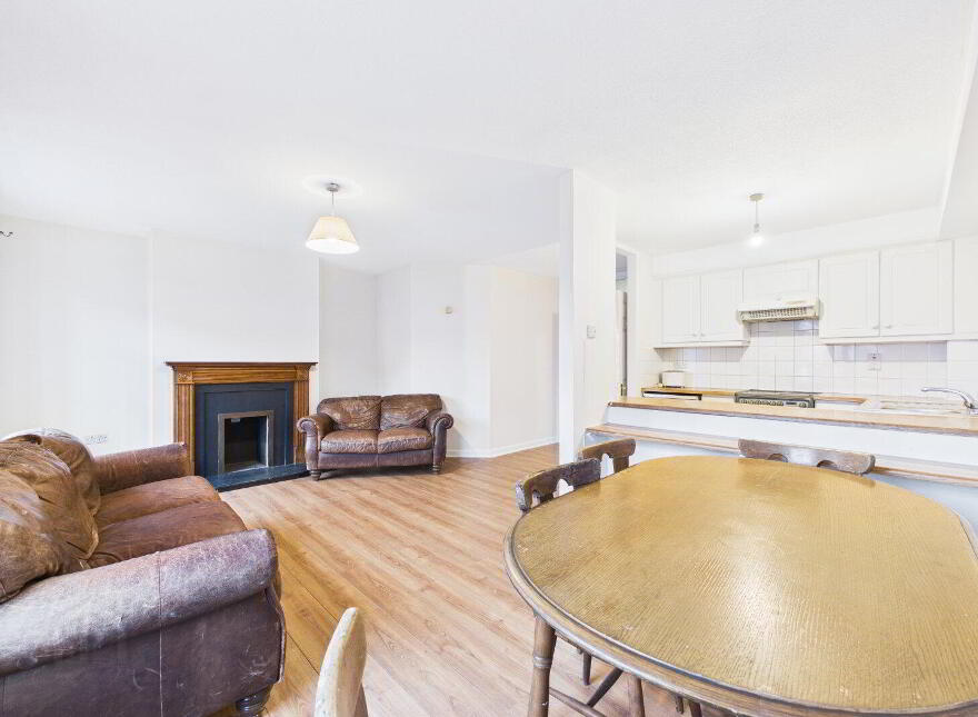 Apt, 44b Adelphi Quay, Waterford City Centre, X91TF22