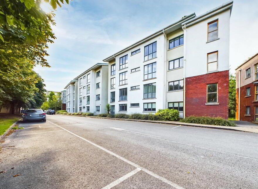 Apt, 11 Block 3 Riverwalk, Inner Ring Road, Waterford City Centre, X91DH51
