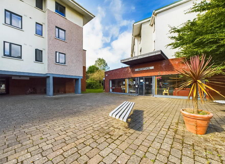 Apt, 11 Block 3 Riverwalk, Inner Ring Road, Waterford City Centre, X91DH51