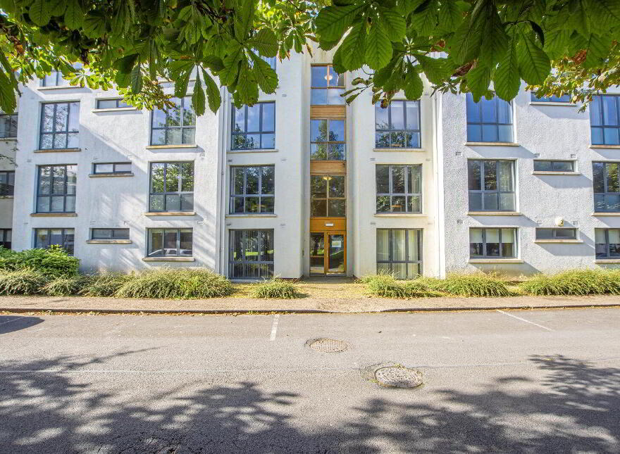 Apt, 11 Block 3 Riverwalk, Inner Ring Road, Waterford City Centre, X91DH51