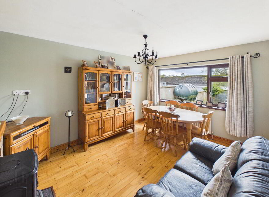 The Bungalows, Mucklagh, Mucklagh, R35XN75