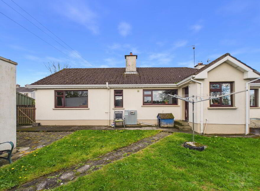 The Bungalows, Mucklagh, Mucklagh, R35XN75