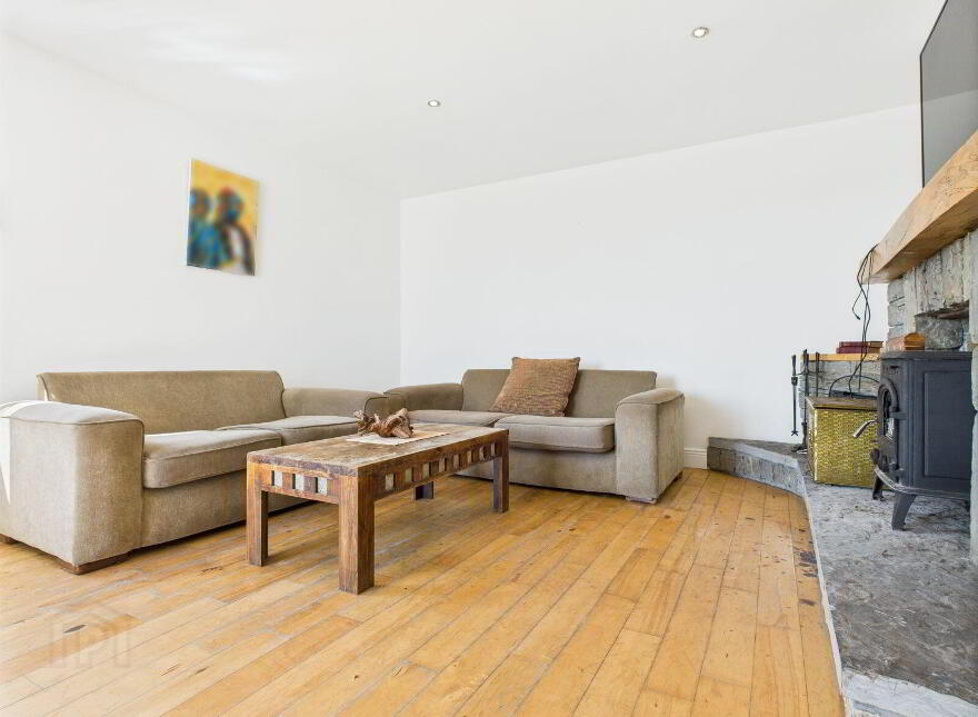 67 Knockaverry Estate, Youghal, P36AV81