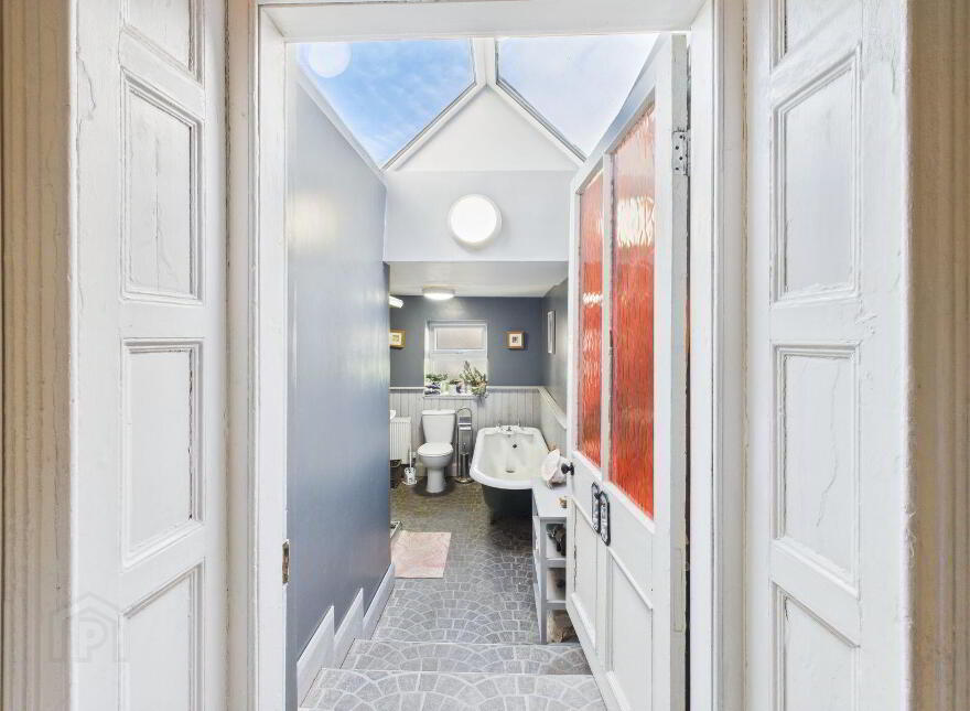 Belmont House, Carrignafoy, Cobh, P24XP48
