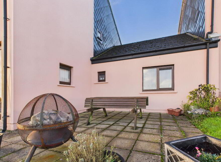80 Carleton Village, Golf Links Road, Youghal, P36F789