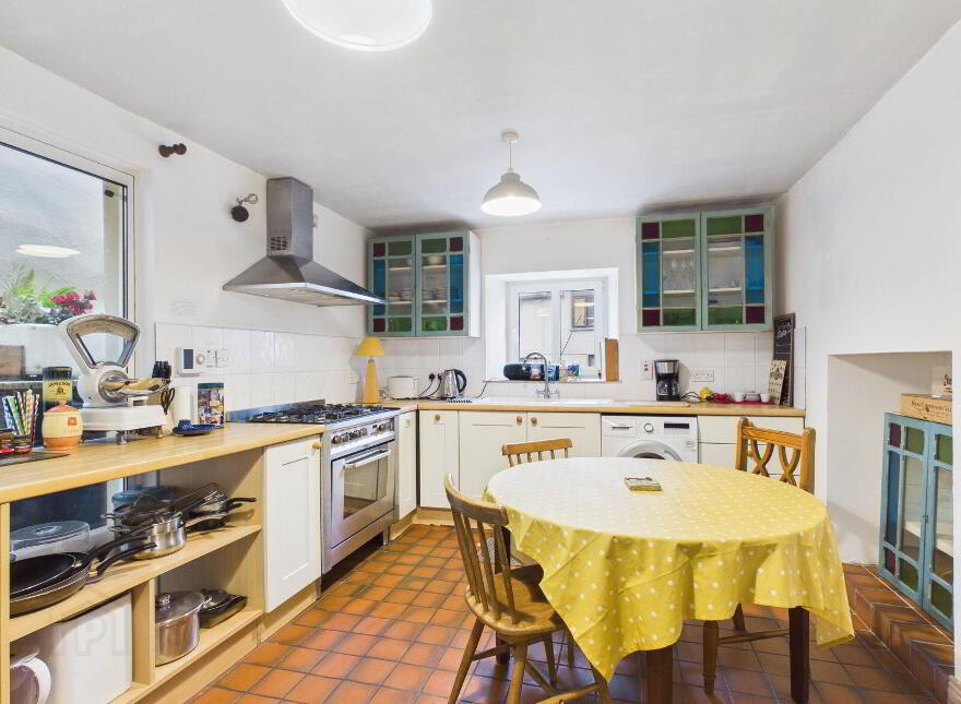 13 West View, Cobh, P24HX66