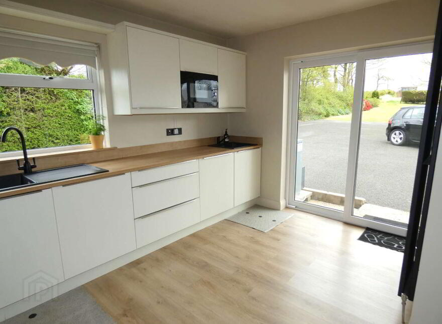 185 Kilraughts Road, Ballymoney, BT53 8NL