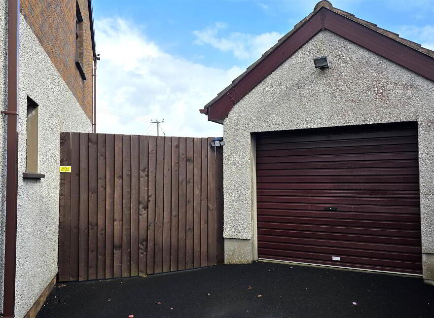 30 The Meadow, Antrim, BT41 1EY