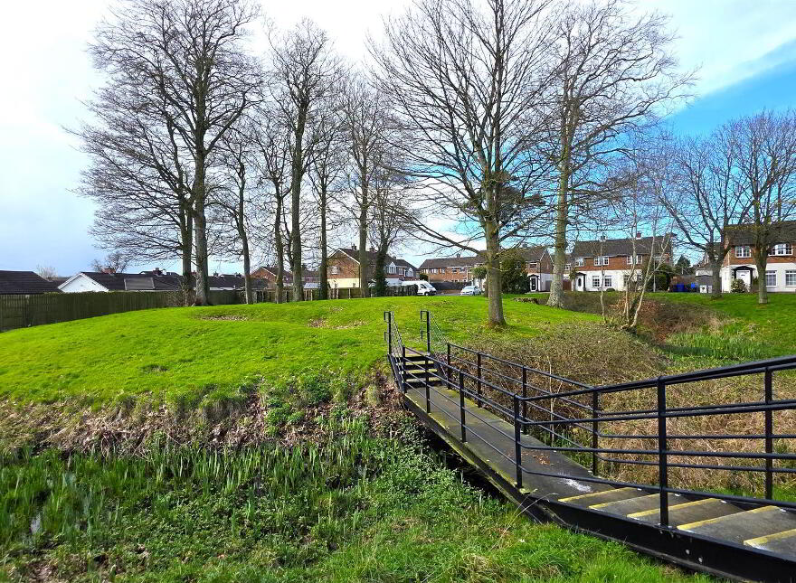 30 The Meadow, Antrim, BT41 1EY