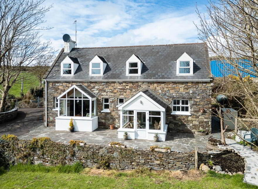 Toad Hall, Colla, Schull, P81X821