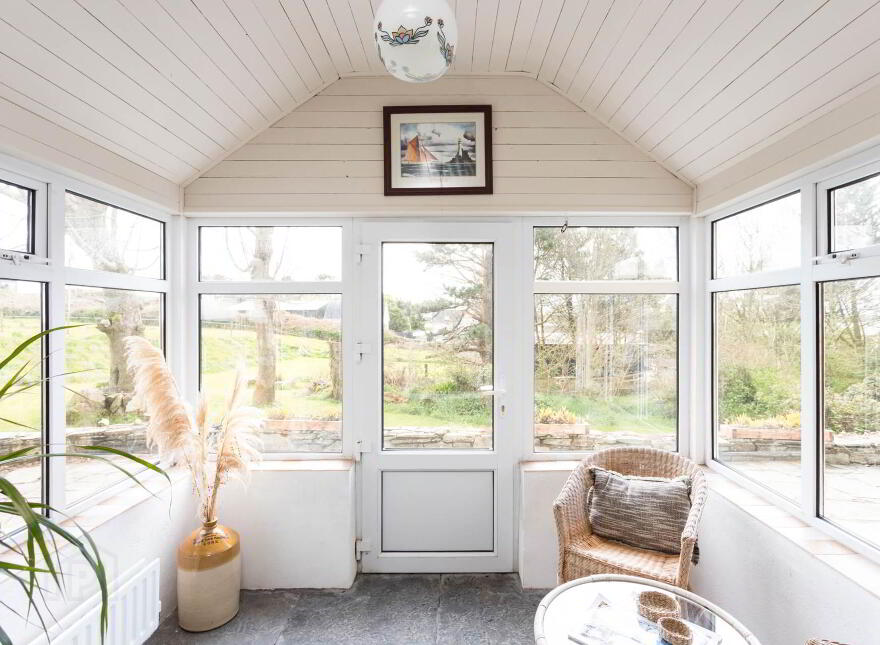 Toad Hall, Colla, Schull, P81X821