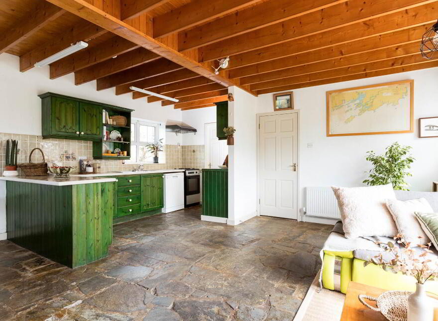Toad Hall, Colla, Schull, P81X821