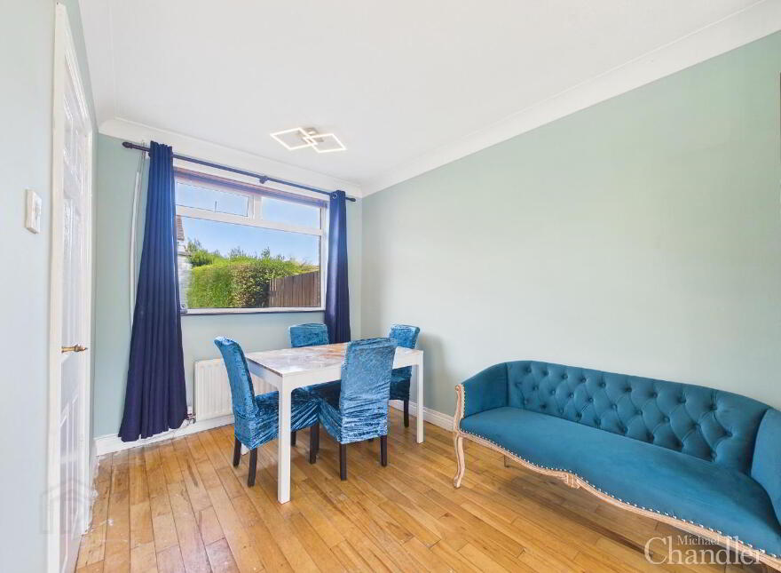 58 Ravenhill Gardens, Belfast, BT6 8GQ