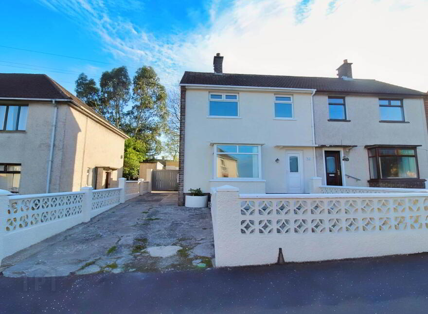52 Whitehill Drive, Bangor, BT20 4ED