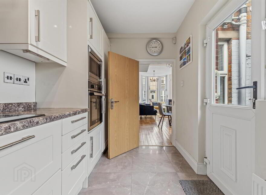 39 Glenbrook Avenue, Belfast, BT5 5JP