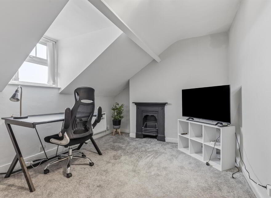 39 Glenbrook Avenue, Belfast, BT5 5JP