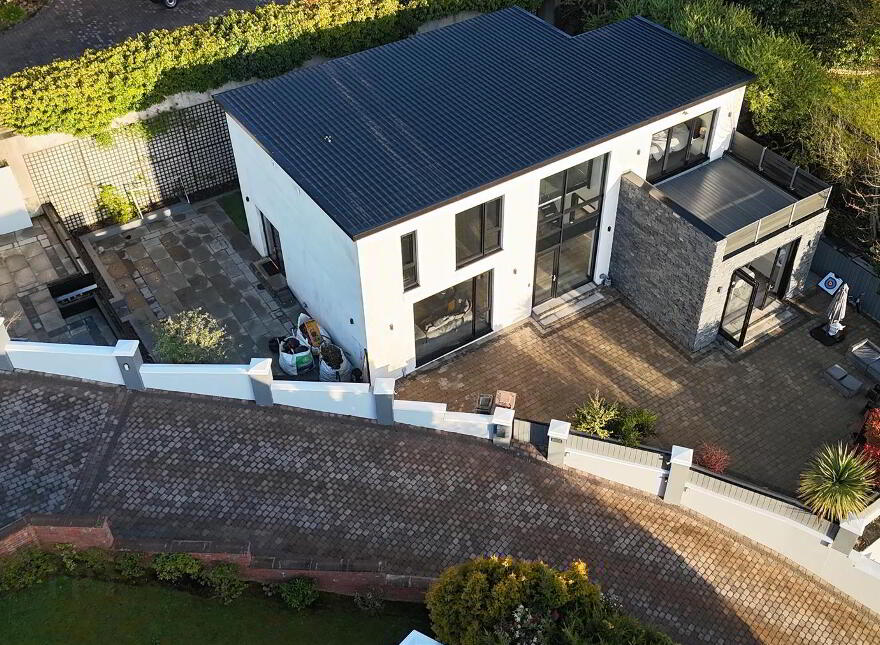 738D Antrim Road, Newtownabbey, BT36 7PQ