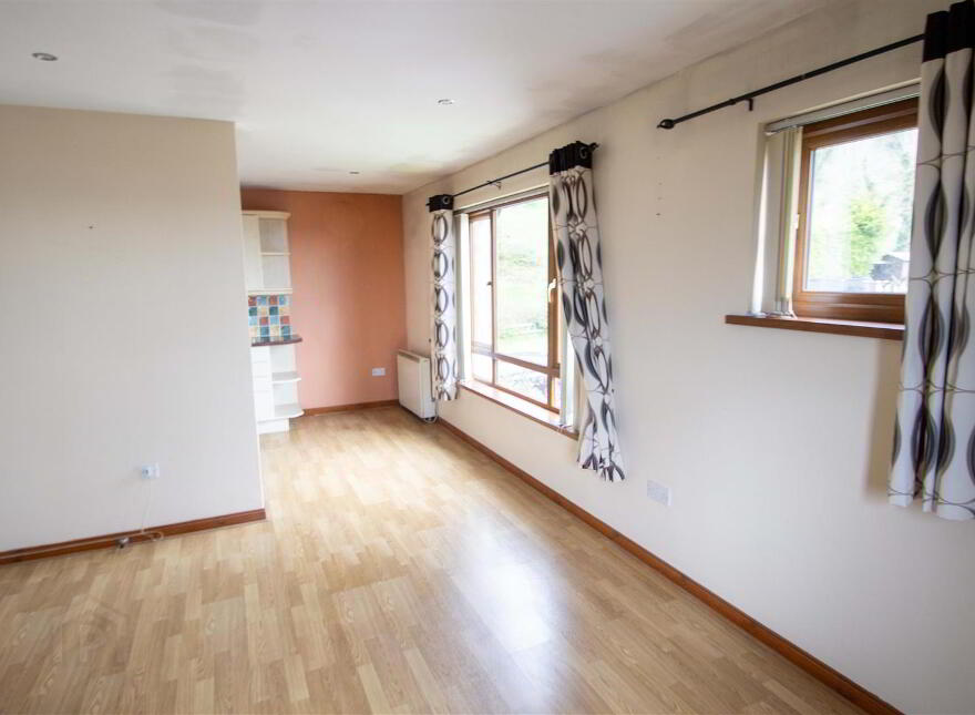 34 Meadowhill Grange, Glen Road, Belfast, BT11 8QS