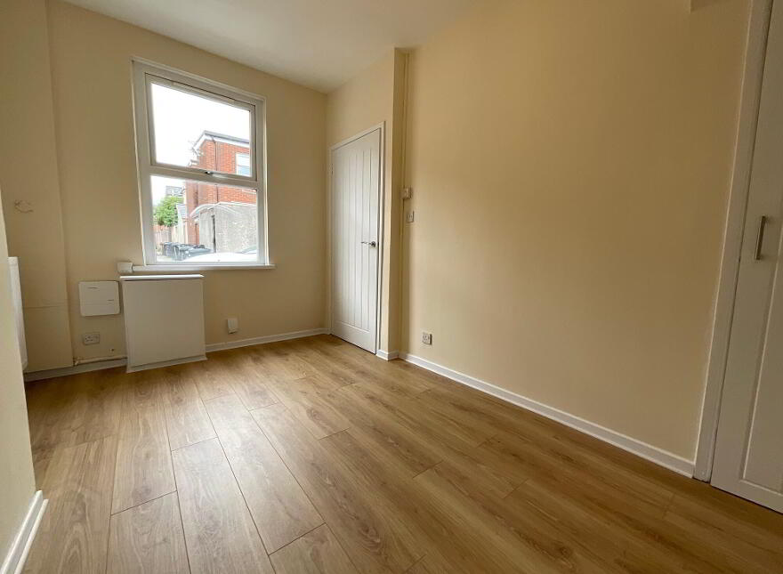 37 Dewey Street, Belfast, BT13 3GT