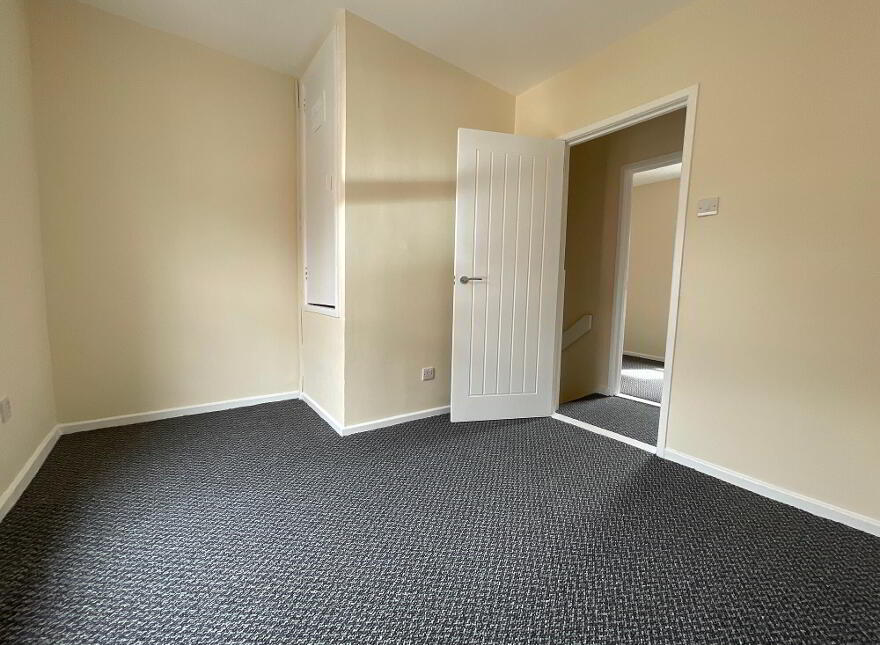 37 Dewey Street, Belfast, BT13 3GT