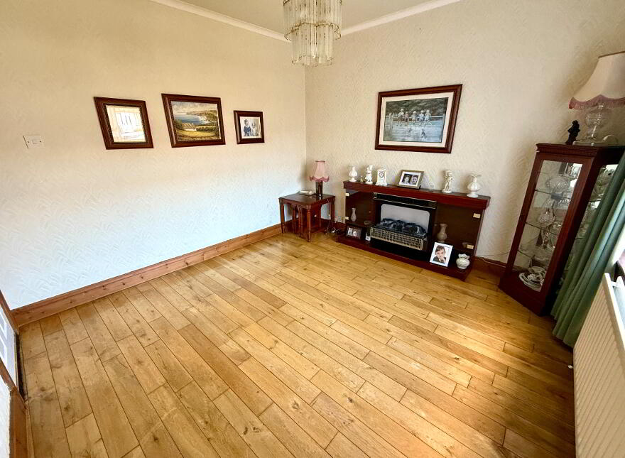 15 St John Park, Buncrana Road, Derry, BT48 8AL