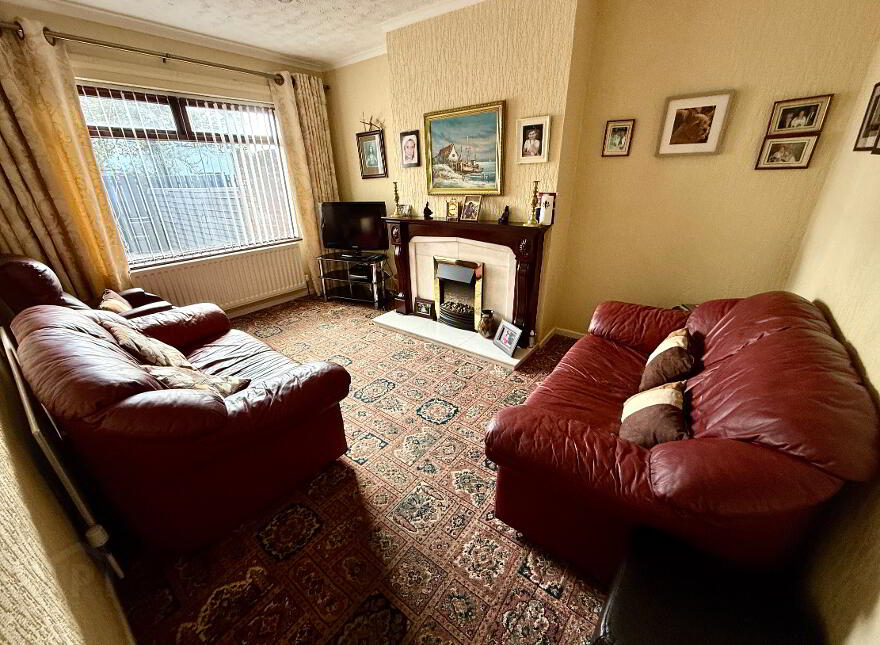 15 St John Park, Buncrana Road, Derry, BT48 8AL