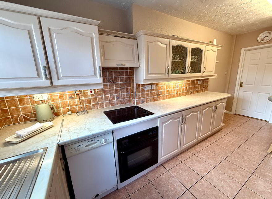 15 St John Park, Buncrana Road, Derry, BT48 8AL