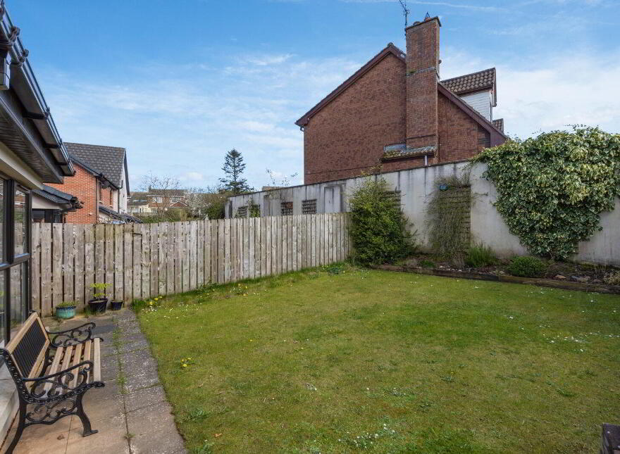 11 Royal Ascot Mews, Carryduff, Belfast, BT8 8SD