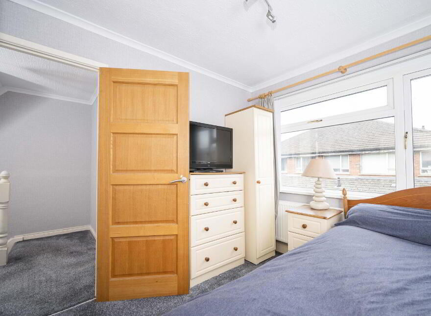 64 Victoria Drive, Belfast, BT4 1QT