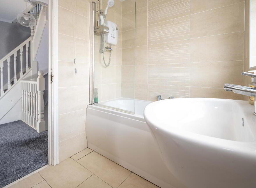 64 Victoria Drive, Belfast, BT4 1QT