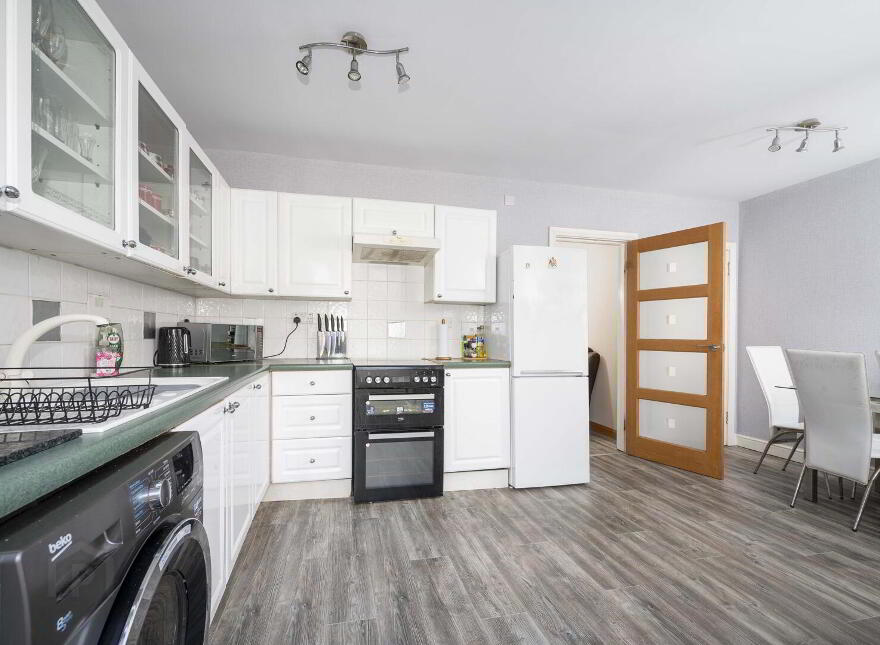 64 Victoria Drive, Belfast, BT4 1QT