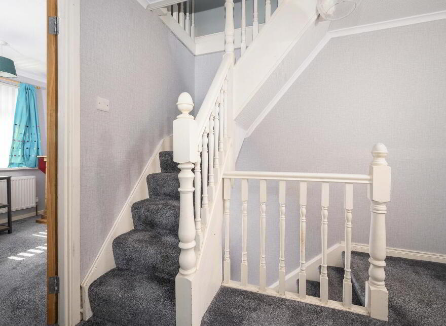 64 Victoria Drive, Belfast, BT4 1QT
