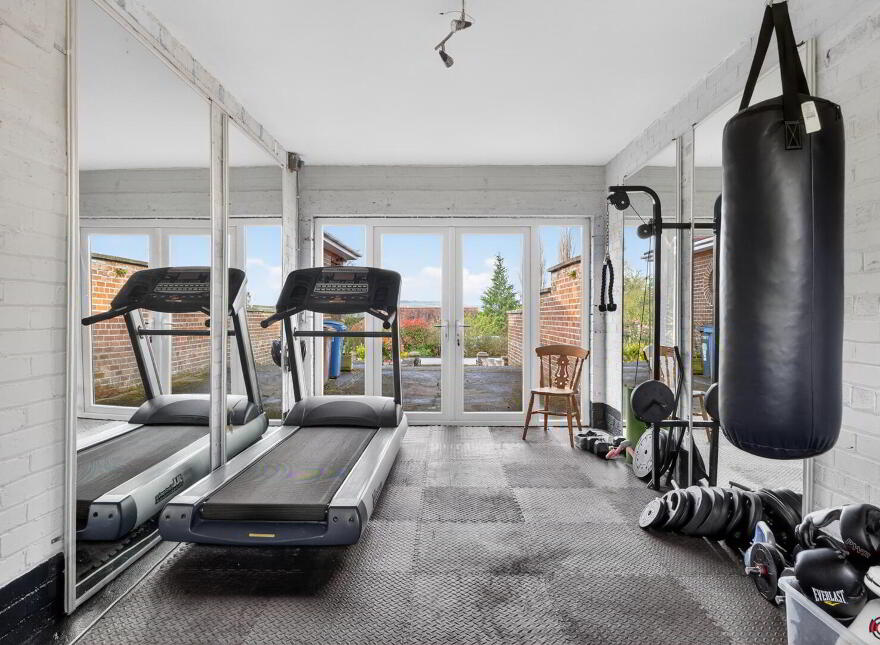 17 Cloverhill Park, Off Massey Avenue, Belfast, BT4 2JW