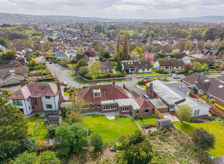 17 Cloverhill Park, Off Massey Avenue, Belfast, BT4 2JW